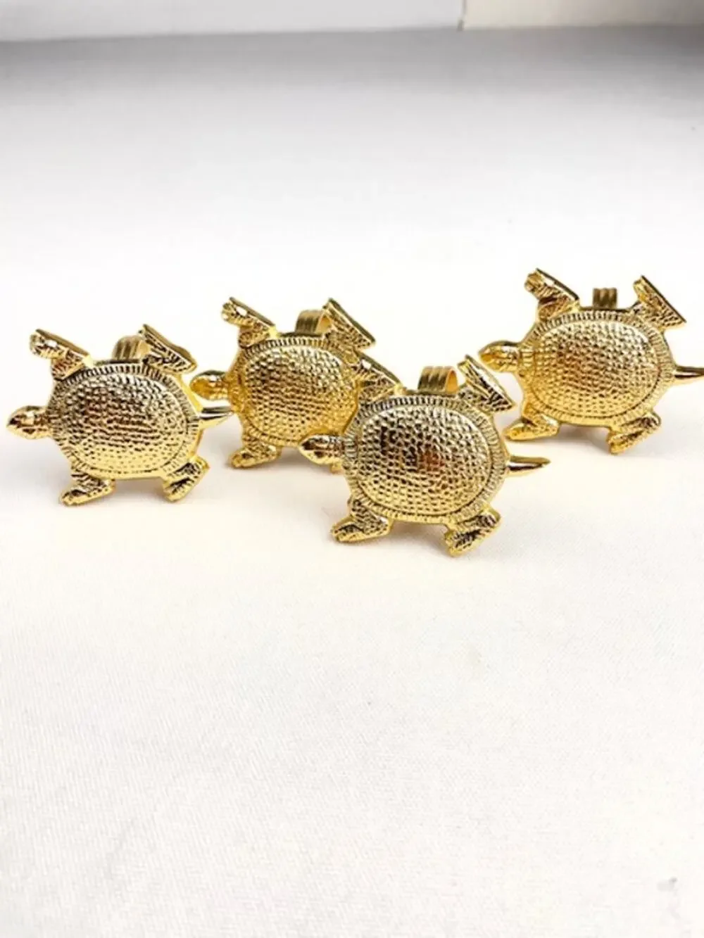 Set of 4 Gold Turtle Napkin Rings NWOT Textured Metal Coastal Table Decor
